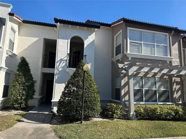 $1,400 | 5112 Conroy Road, Unit 14, Orlando, FL 32811