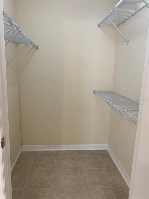 5112 Conroy Road, Unit 14 Orlando, FL 32811 - Photo 10 of 19