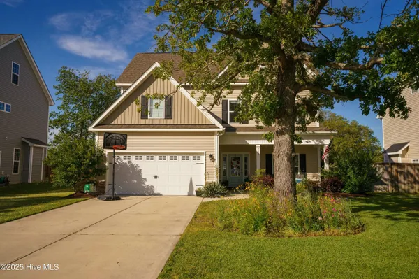 $2,800 | 562 West Craftsman Way, Hampstead, NC 28443