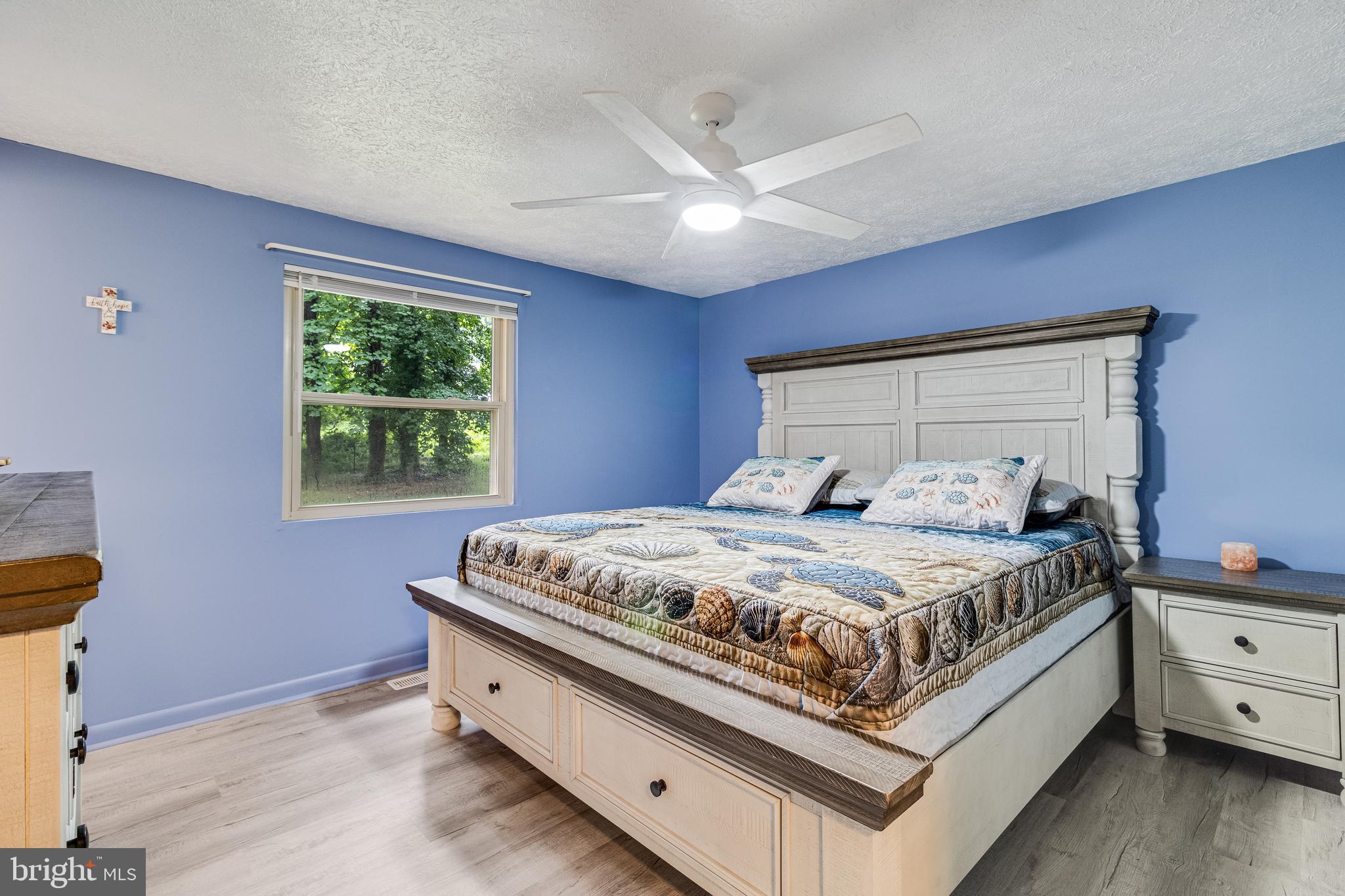 4307 Ridgeway Terrace Prince Frederick, MD 20678 - Photo 15 of 39 Primary bedroom
