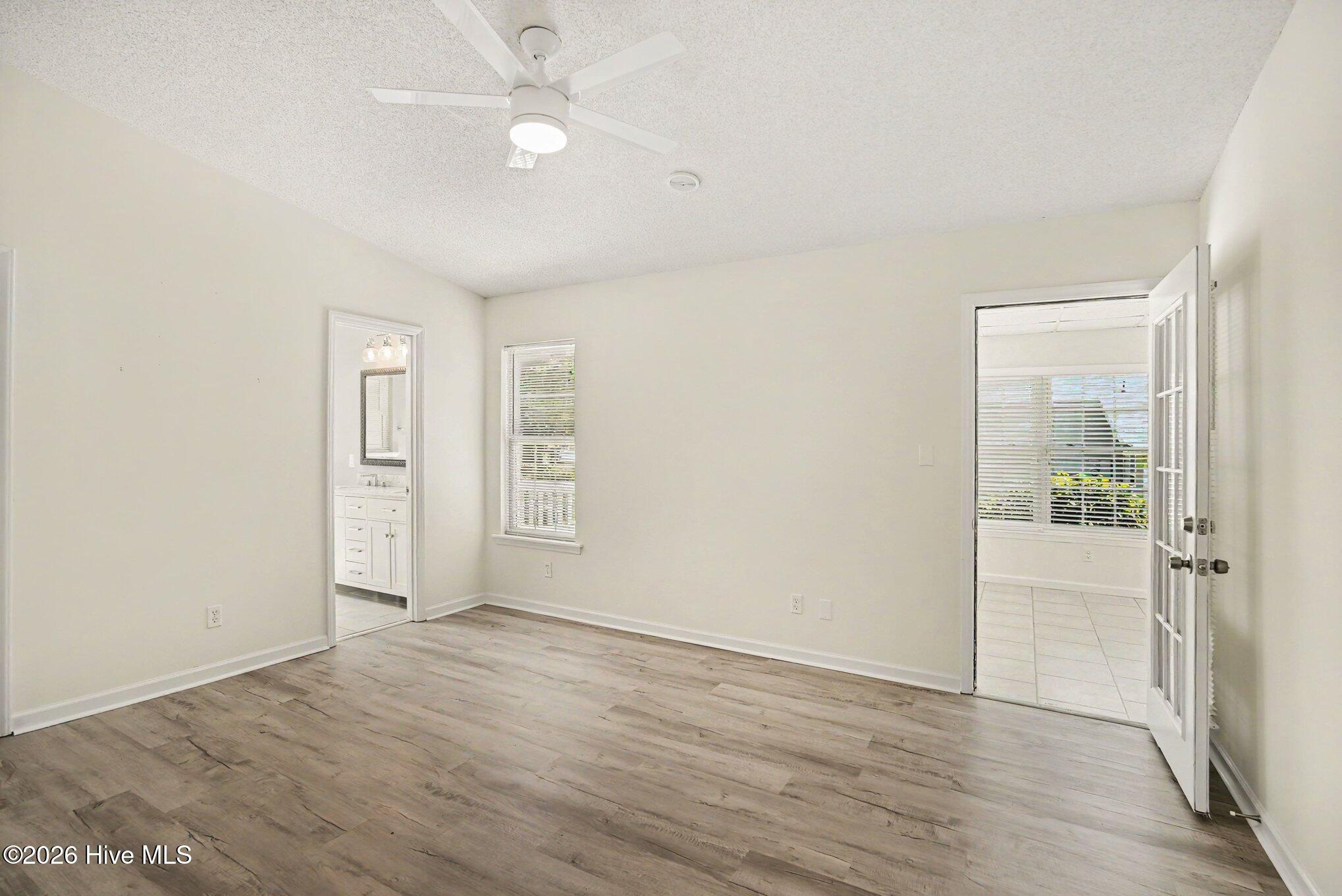 533 Leeward Way Calabash, NC 28467 - Photo 14 of 37 014_file_6871