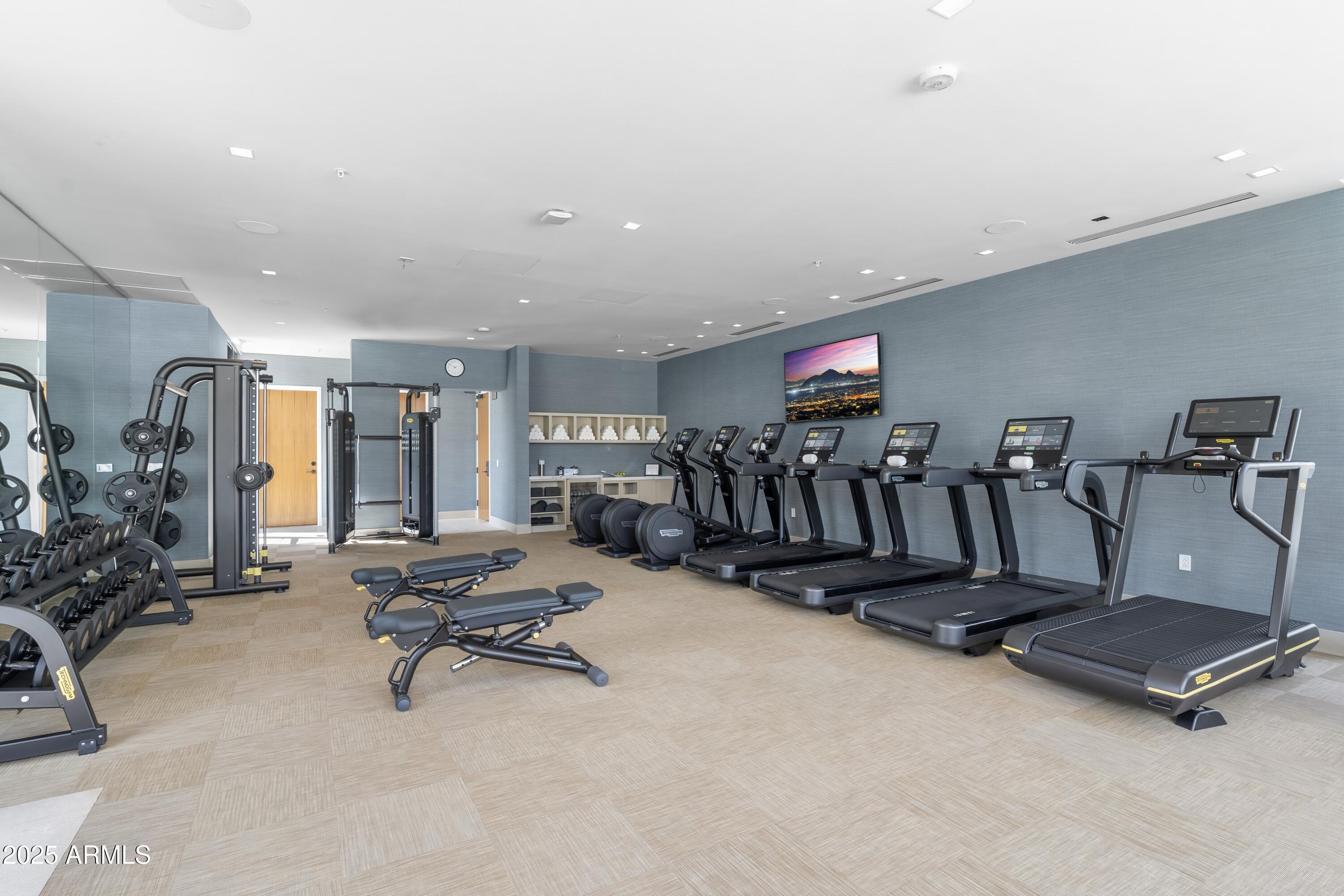 6587 North Palmeraie Boulevard, Unit 2041 Paradise Valley, AZ 85253 - Photo 15 of 74 015_Community Amenities