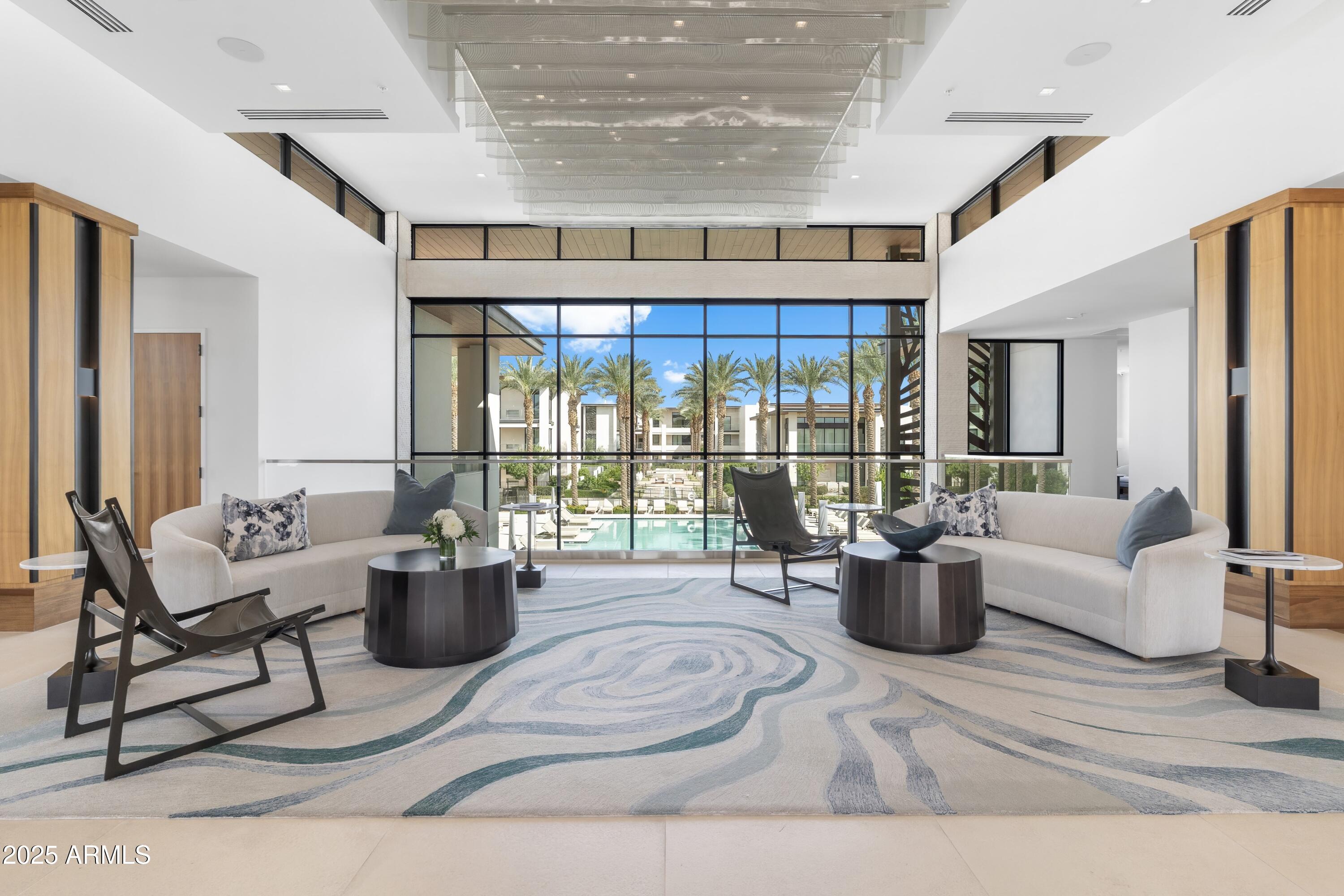 6587 North Palmeraie Boulevard, Unit 2041 Paradise Valley, AZ 85253 - Photo 4 of 74 004_Community Amenities