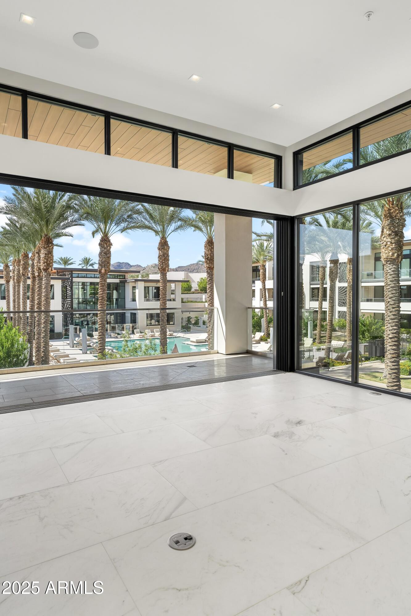 6587 North Palmeraie Boulevard, Unit 2041 Paradise Valley, AZ 85253 - Photo 70 of 74 070_Great Room