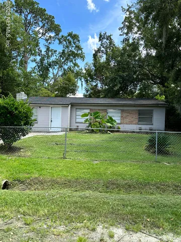$1,250 | 5174 Admiral Drive, Jacksonville, FL 32244
