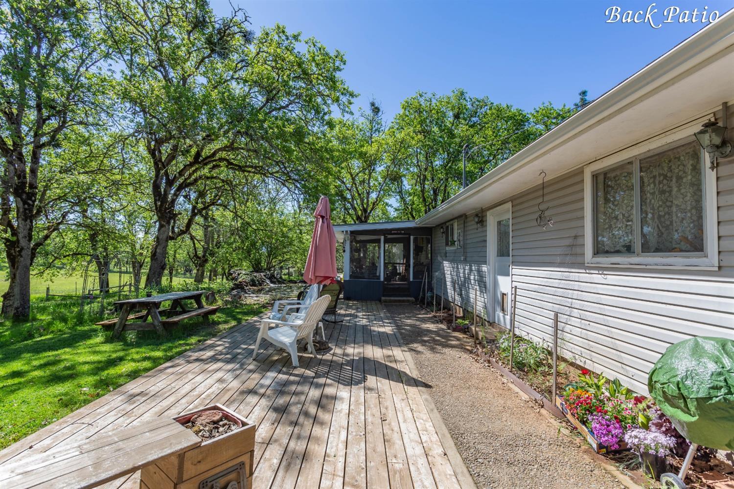 15242 Jones Road White City, OR 97503 - Photo 15 of 35 Additional Photo