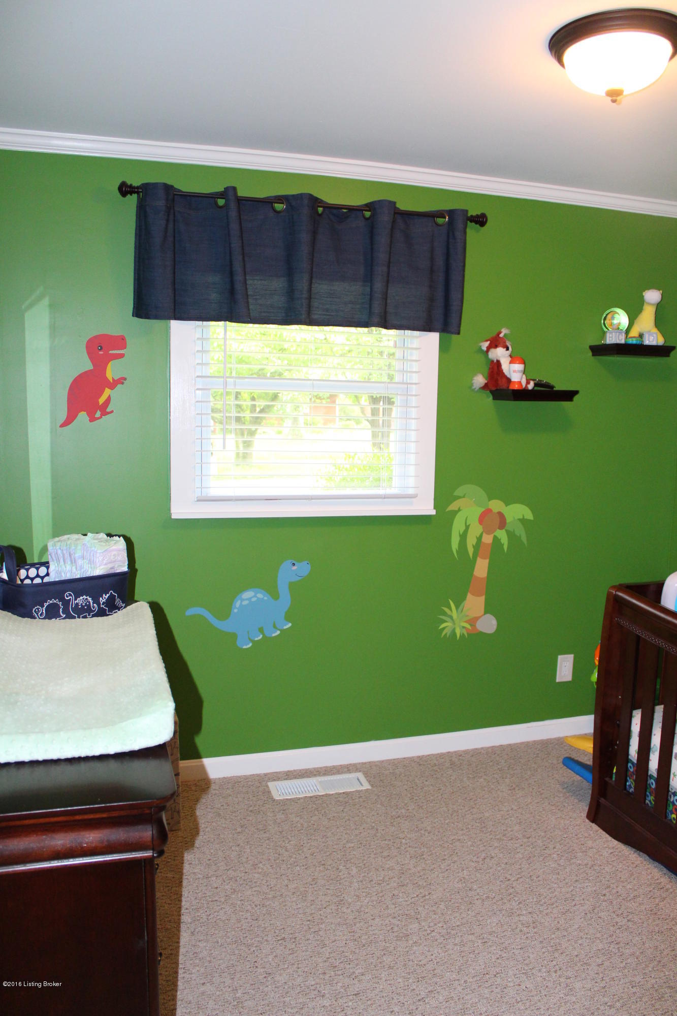 1718 Millgate Road Louisville, KY 40223 - Photo 13 of 31 13- bedroom
