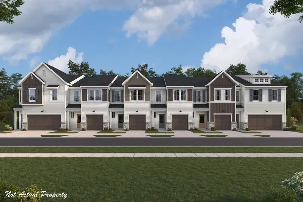 $369,990 | 8003 Edgewater Crossing, Unit 53202, Pickerington, OH 43110