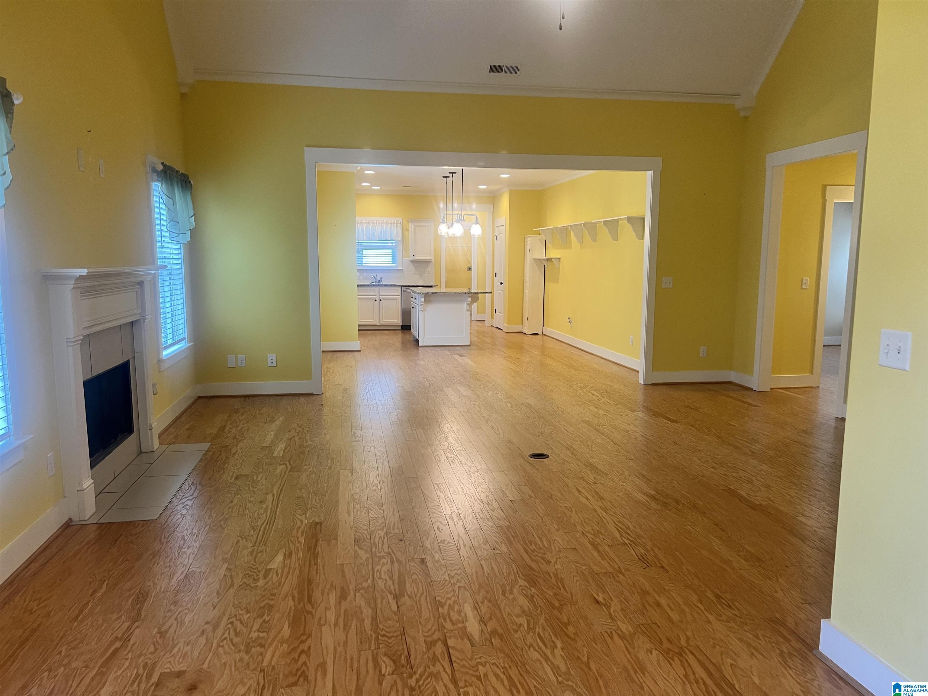 1147 Emerald Ridge Drive Calera, AL 35040 - Photo 5 of 33