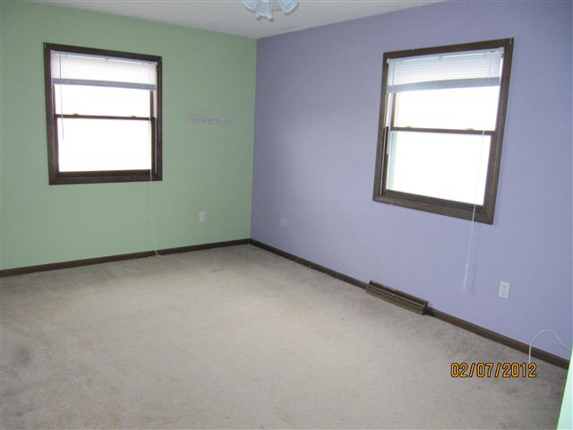 4217 East Arrowhead Road Monticello, IN 47960 - Photo 2 of 8 Gallery Image 2