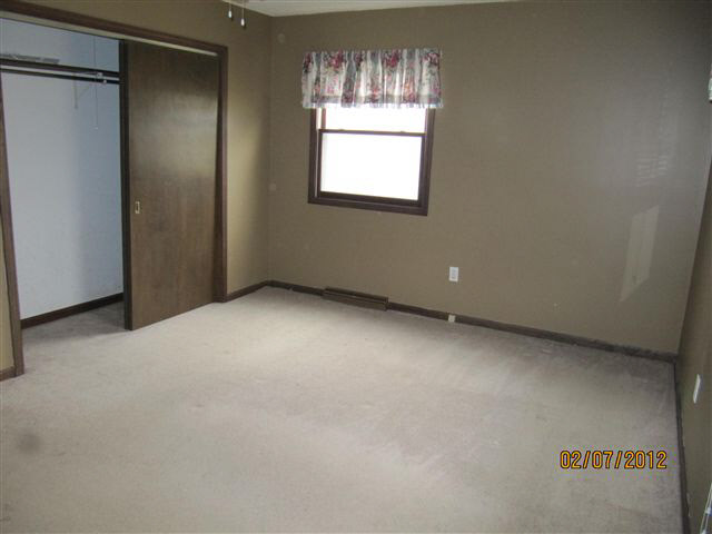 4217 East Arrowhead Road Monticello, IN 47960 - Photo 4 of 8 Gallery Image 4