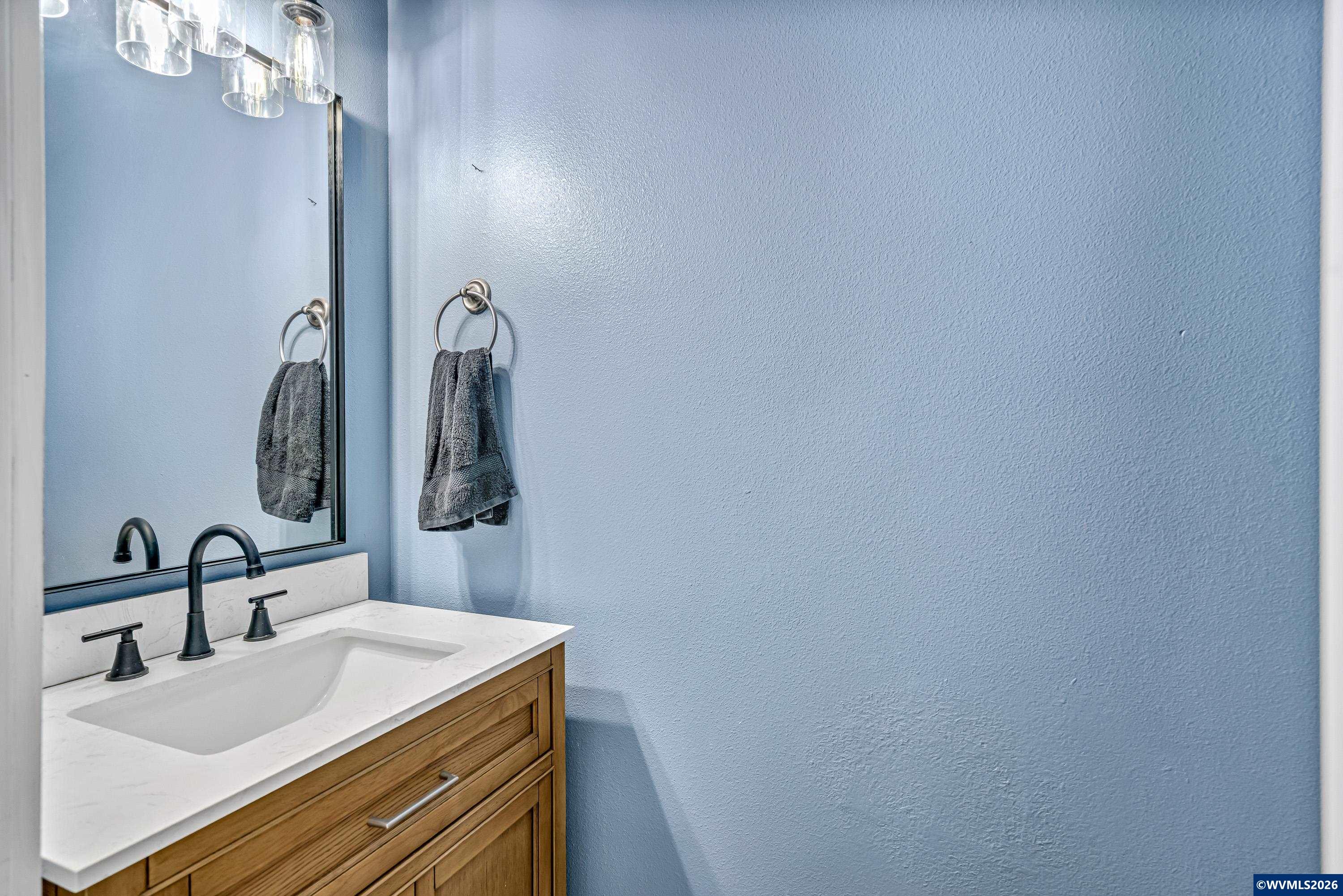 5128 Yukon Court Northeast Salem, OR 97305 - Photo 19 of 41