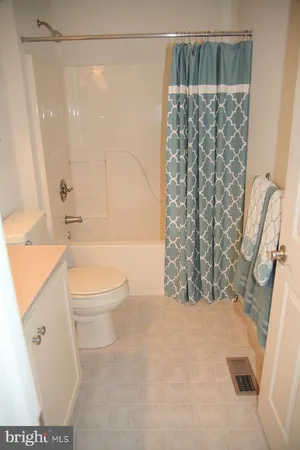 $2,645 | 109 Village Way, Kennett Square, PA 19348