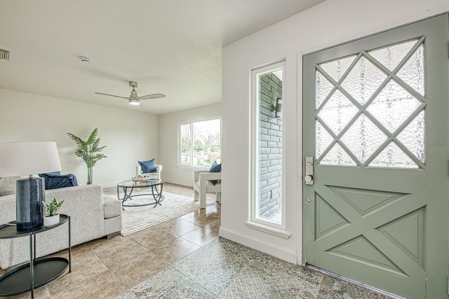 500 North Granada Drive Madera, CA 93637 - Photo 2 of 24