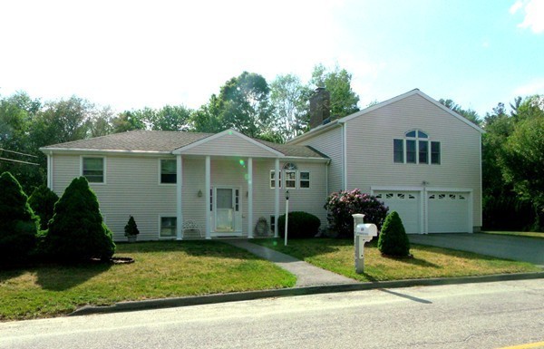 69 Wethersfield Road Bellingham, MA 02019 - Photo 1 of 27 Gallery Image 1