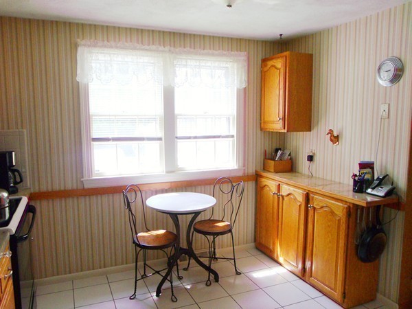 69 Wethersfield Road Bellingham, MA 02019 - Photo 5 of 27 Gallery Image 5
