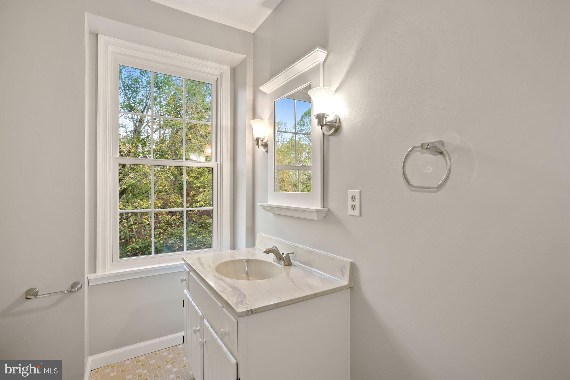 5753 Georgetown Road Broad Run, VA 20137 - Photo 32 of 53 Gallery Image 32