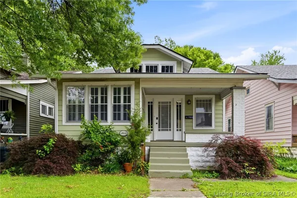 $229,900 | 1012 East Court Avenue, Jeffersonville, IN 47130