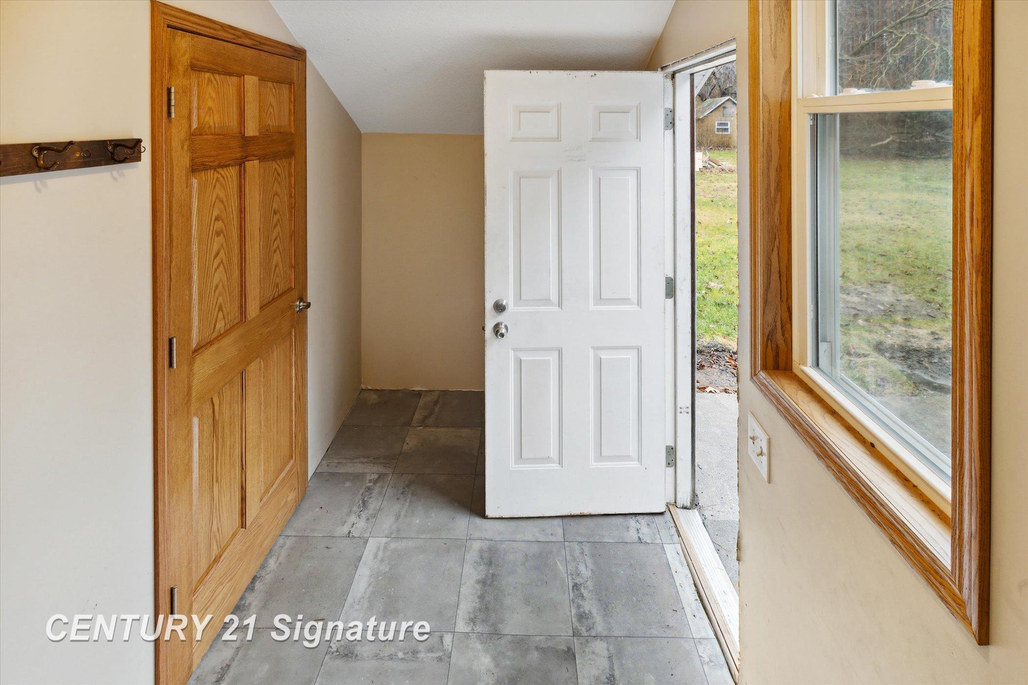 2367 South Nine Mile Road Kawkawlin, MI 48631 - Photo 31 of 50 Gallery Image 31