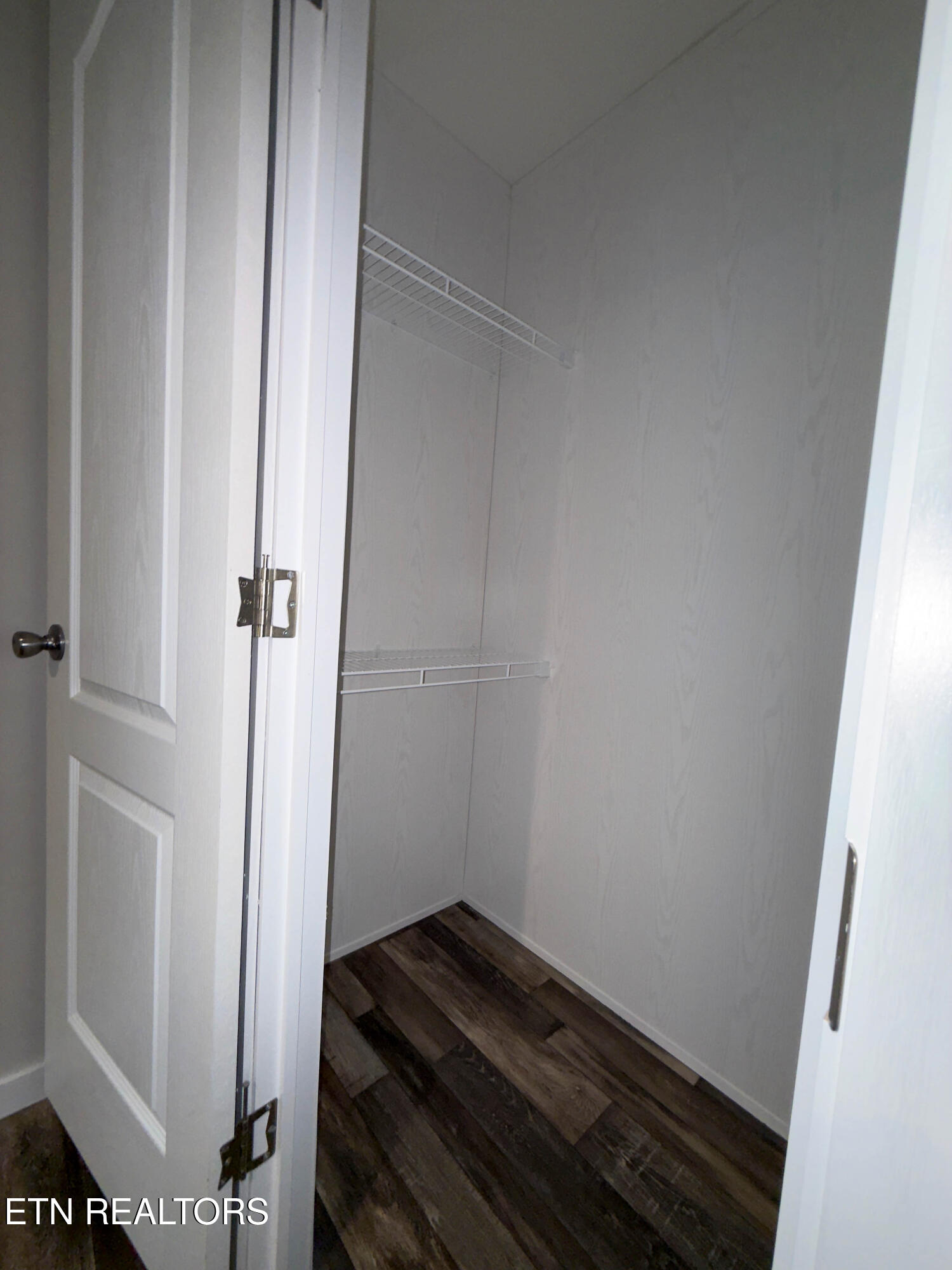 107 Humphreys Road Greeneville, TN 37743 - Photo 9 of 20 Closet