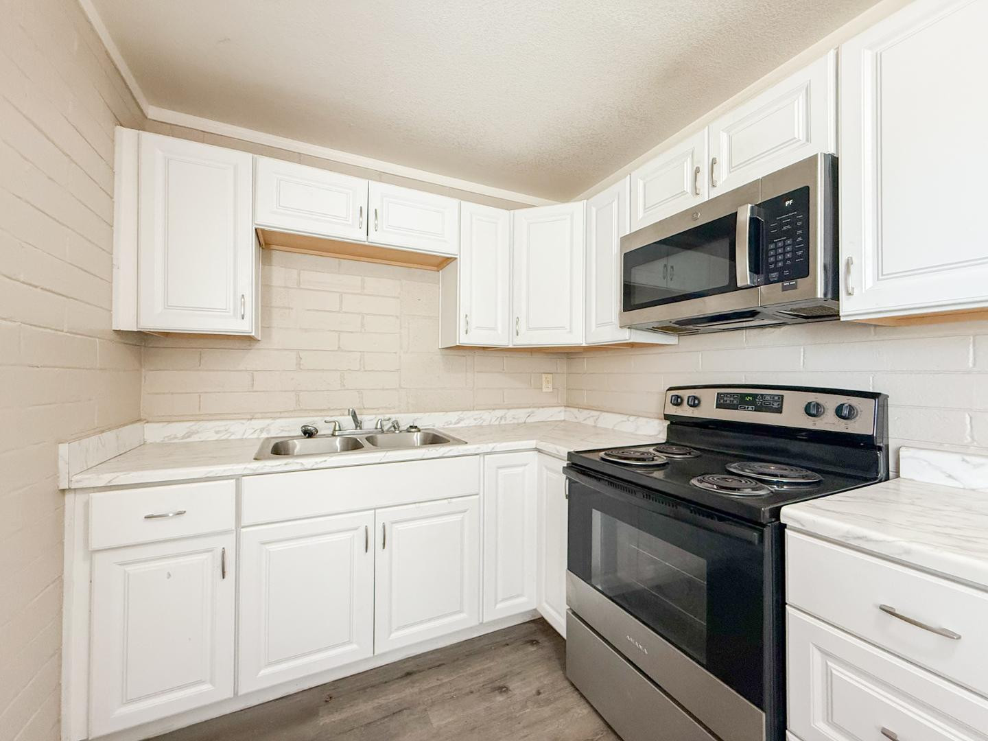 2 East Navajo Road, Unit 3 Tucson, AZ 85705 - Photo 8 of 13 Photo #8