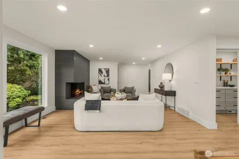 $1,490,000 | 7017 Northeast 155th Place, Kenmore, WA 98028