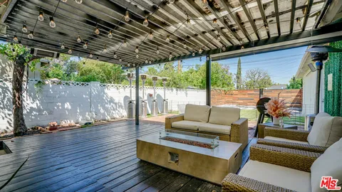 $1,199,000 | 3807 West Clark Avenue, Burbank, CA 91505