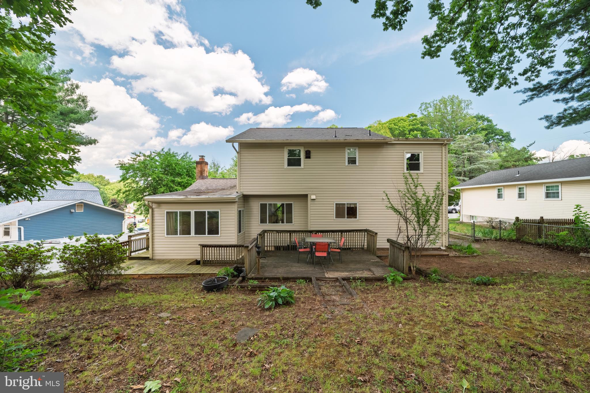 13008 Sturbridge Road Woodbridge, VA 22192 - Photo 11 of 25