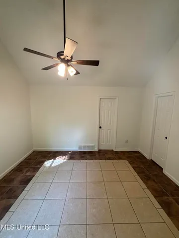 $289,900 | 7465 Broken Hickory Drive, Walls, MS 38680