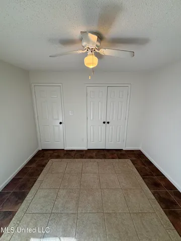 $289,900 | 7465 Broken Hickory Drive, Walls, MS 38680