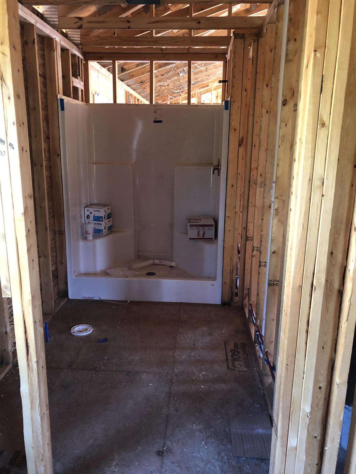 35 Campbell Rash Road Elizabethton, TN 37643 - Photo 9 of 13 79315BB8-FB89-410E-9061-C450003864A8
