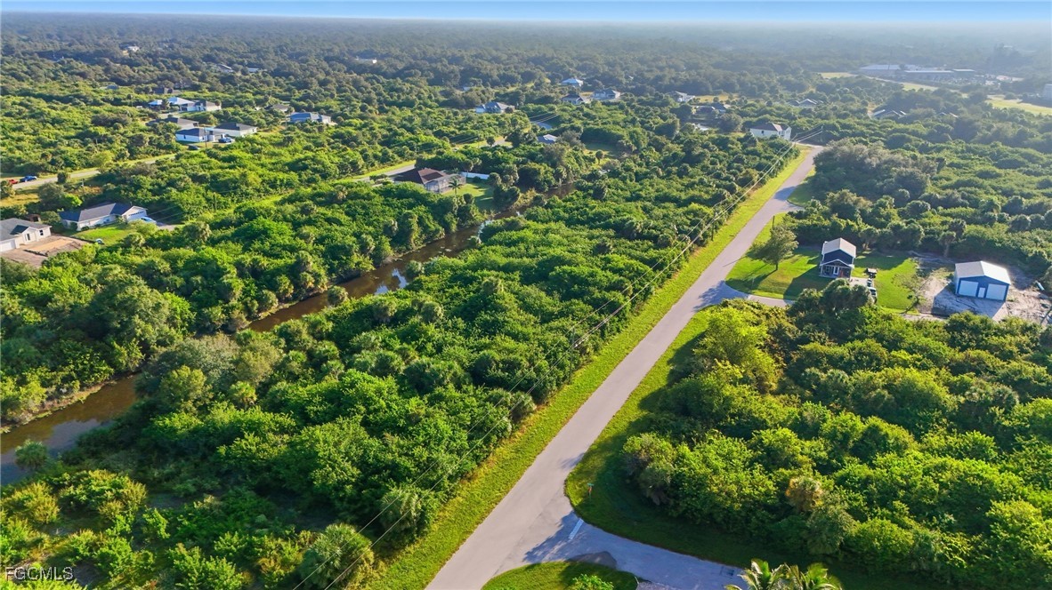 346 Rutland Circle Port Charlotte, FL 33954 - Photo 15 of 22 a view of a city