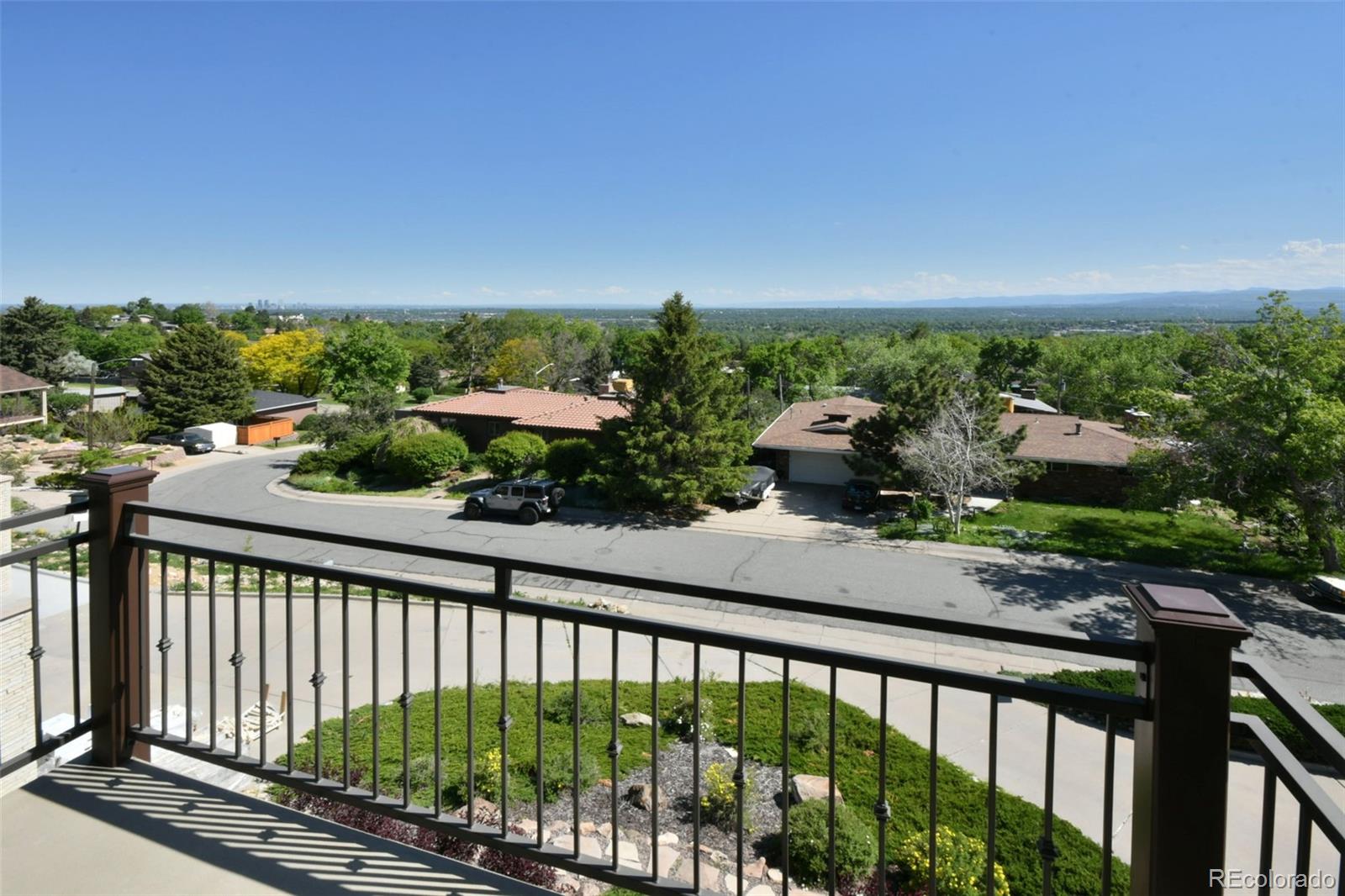 6846 Dudley Circle Arvada, CO 80004 - Photo 10 of 40