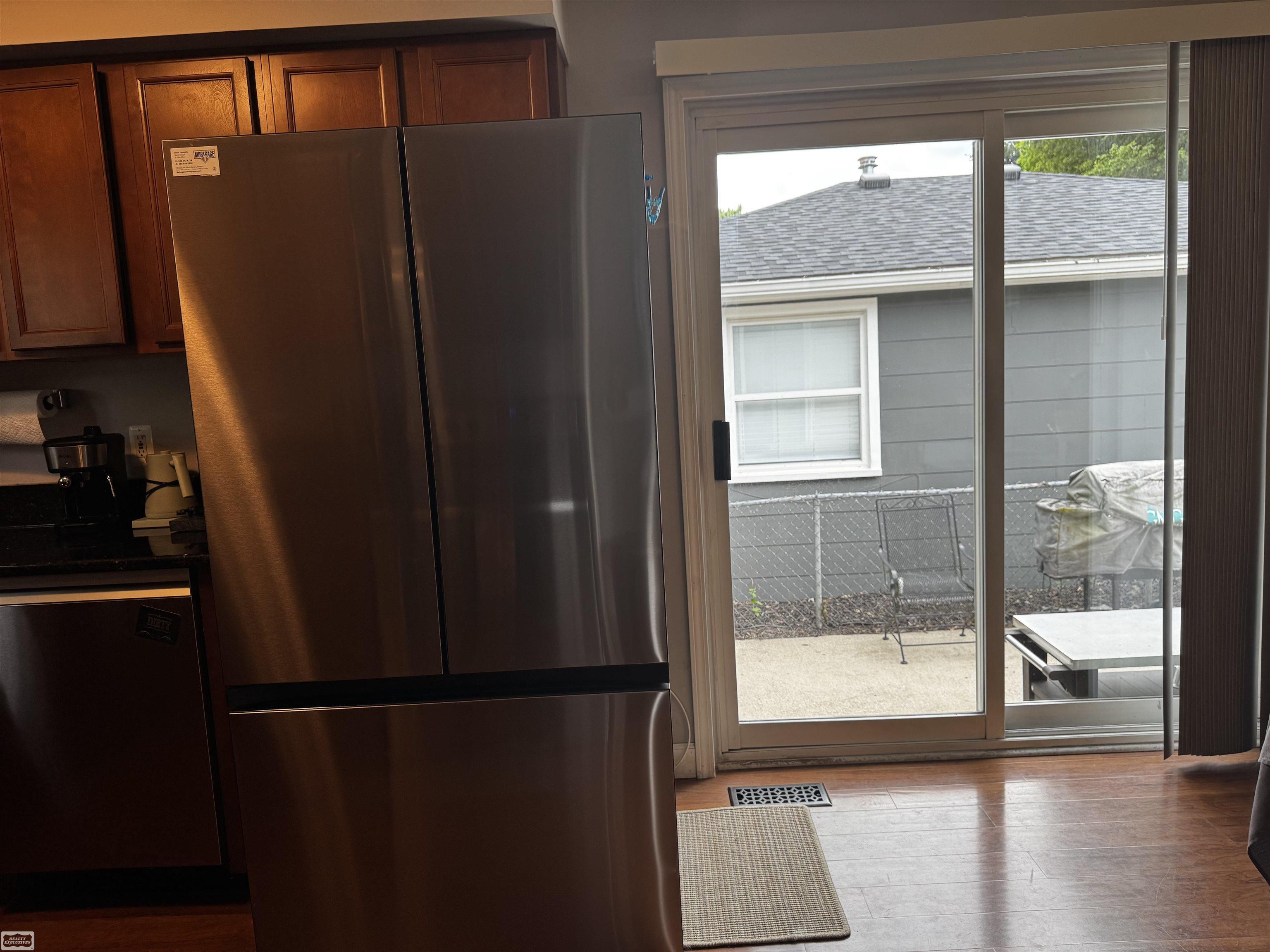 47473 Greenview Road Utica, MI 48317 - Photo 12 of 35