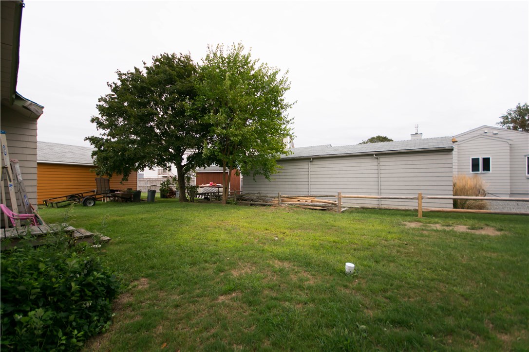 177 Riverside Street Portsmouth, RI 02871 - Photo 14 of 23 177 Riverside Street Portsmouth, RI