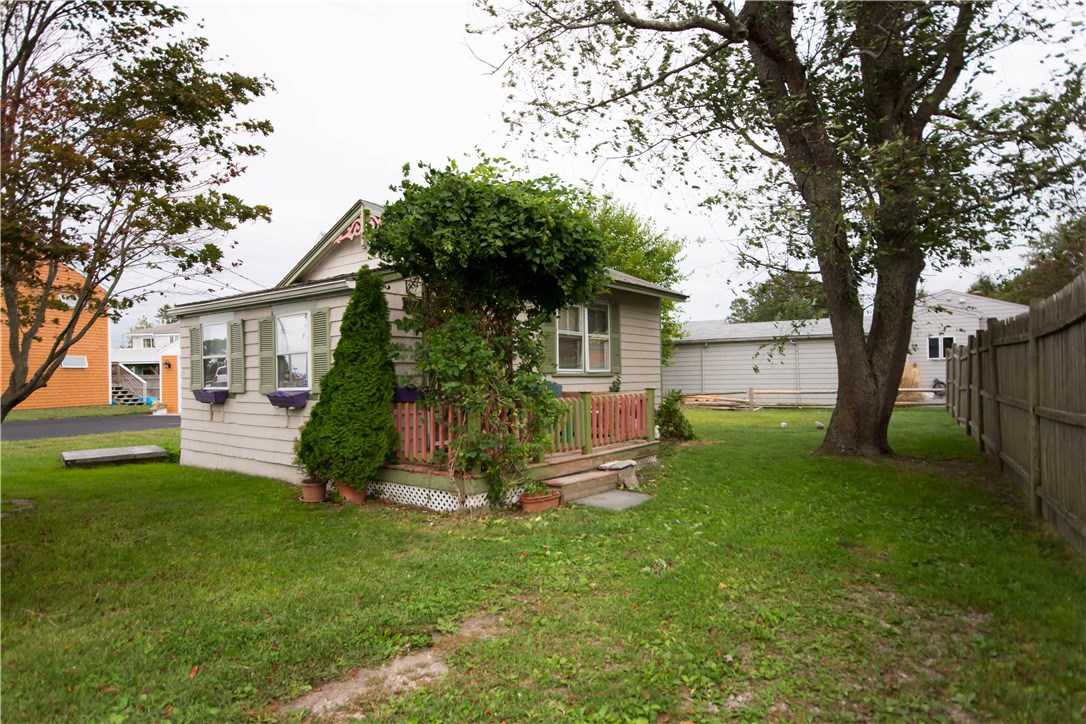 177 Riverside Street Portsmouth, RI 02871 - Photo 22 of 23 177 Riverside Street Portsmouth, RI