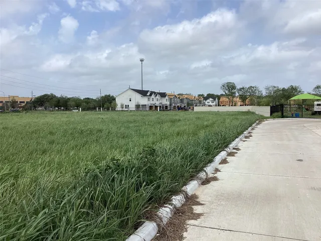 $910,080 | 0 Cullen Parkway, Pearland, TX 77584