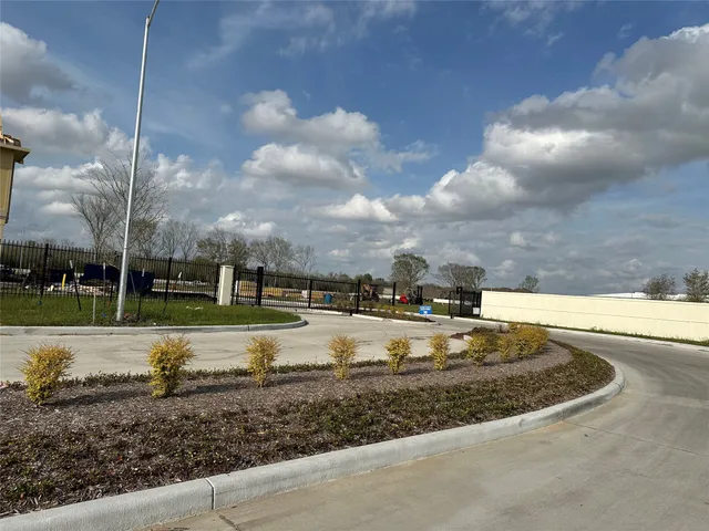 $910,080 | 0 Cullen Parkway, Pearland, TX 77584