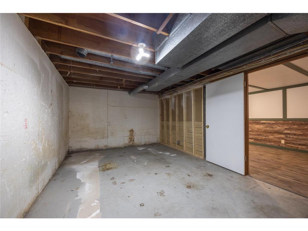 1605 4th Street Southwest Austin, MN 55912 - Photo 20 of 26