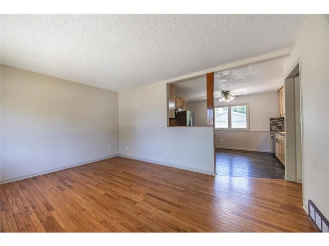 $239,000 | 1605 4th Street Southwest, Austin, MN 55912