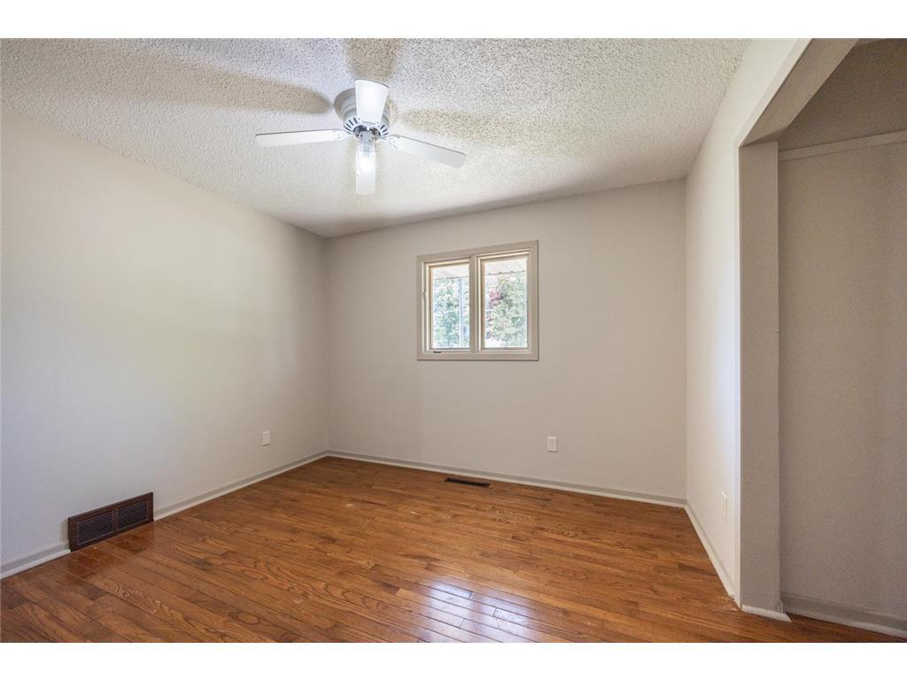 1605 4th Street Southwest Austin, MN 55912 - Photo 10 of 26