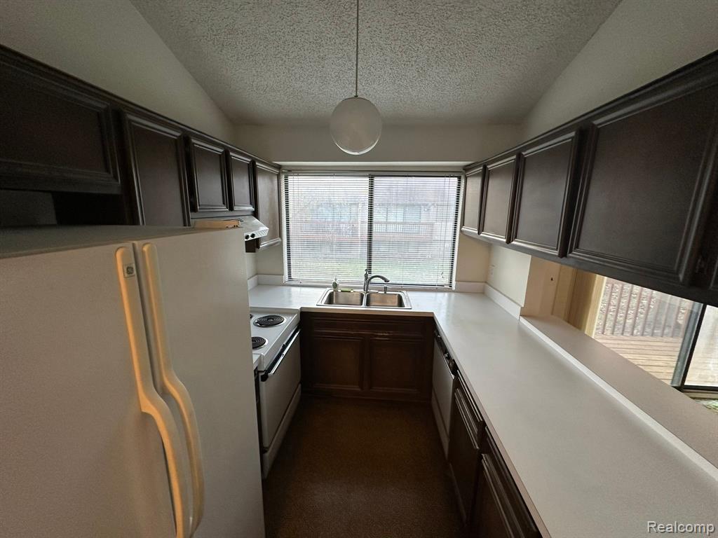 29172 Evergreen Road Southfield, MI 48076 - Photo 12 of 21