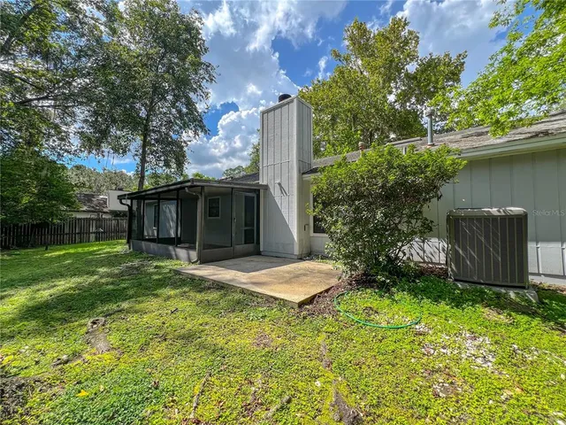 $2,000 | 6003 Northwest 36th Place, Gainesville, FL 32606