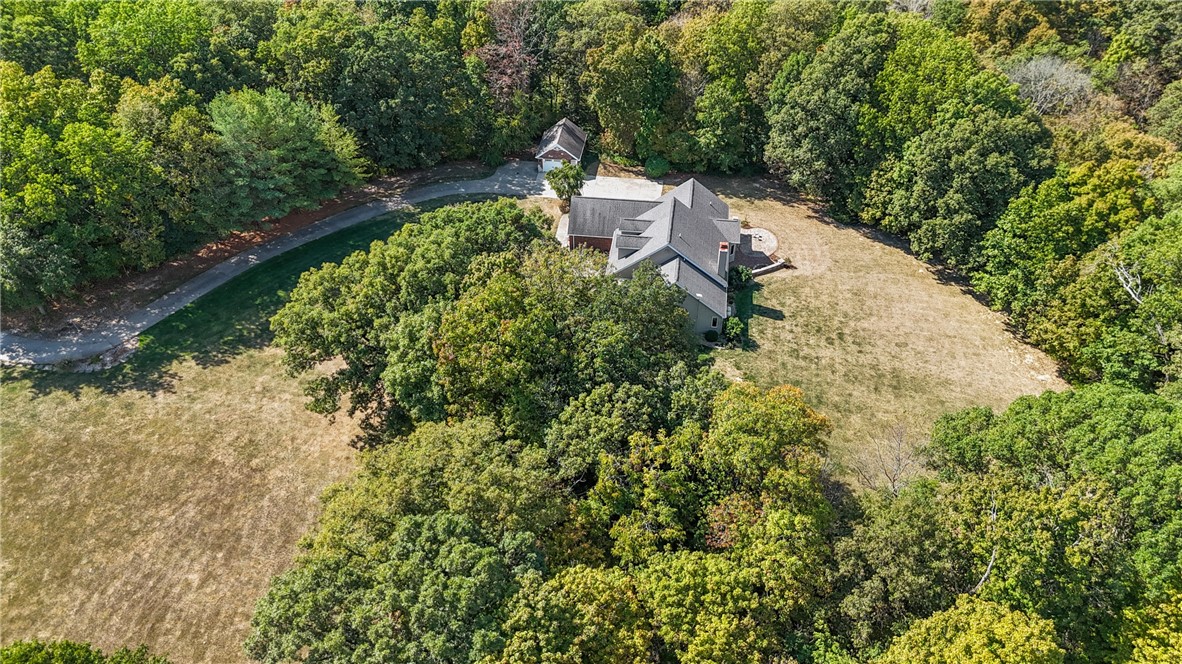 2389 Lincoln Hwy Road Charleston, IL 61920 - Photo 44 of 48