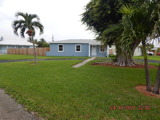 341 West 14th Street Riviera Beach, FL 33404 - Photo 8 of 23 DSCN4853 (1)