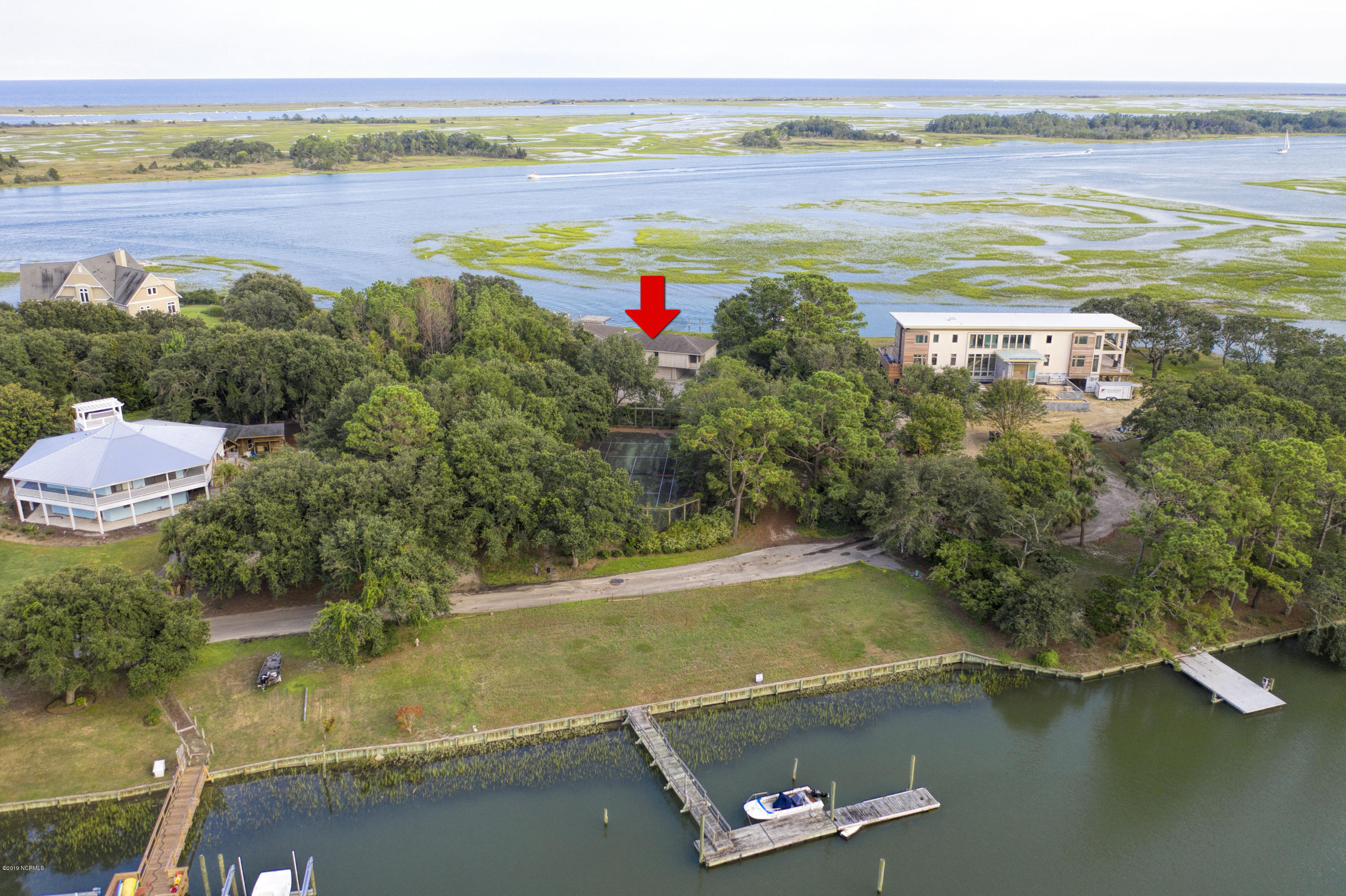 7 Cedar Island Road Wilmington, NC 28409 - Photo 21 of 29 059_dji_0072 - red arrow