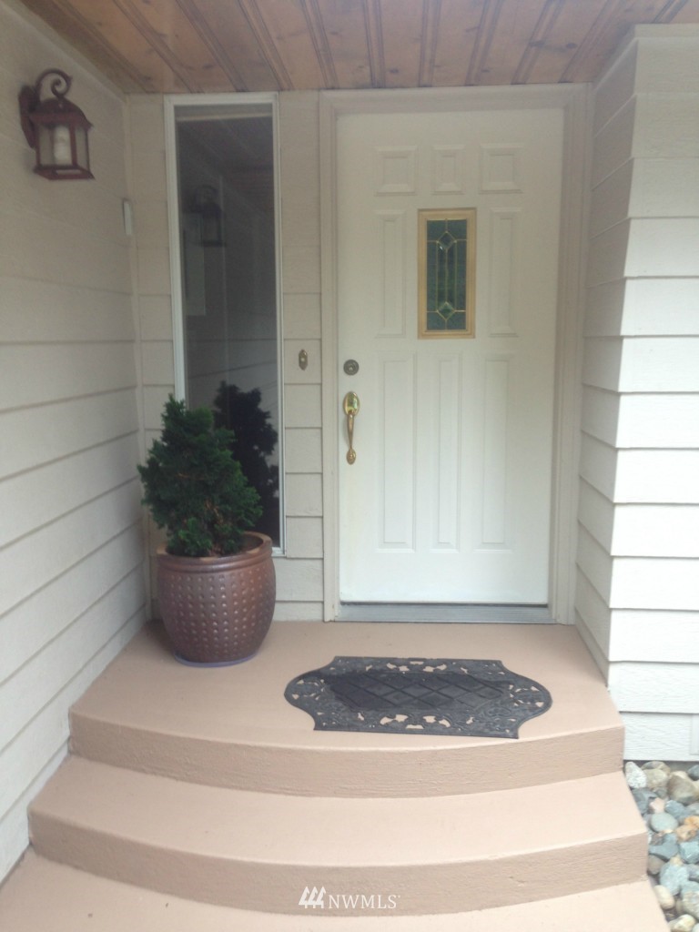 4627 Newberg Road Snohomish, WA 98290 - Photo 3 of 25 Gallery Image 3