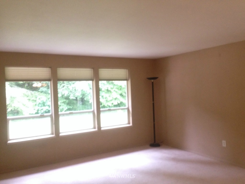 4627 Newberg Road Snohomish, WA 98290 - Photo 10 of 25 Gallery Image 10