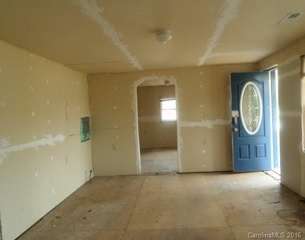 2834 James F Wherry Road Chester, SC 29706 - Photo 3 of 12 Gallery Image 3