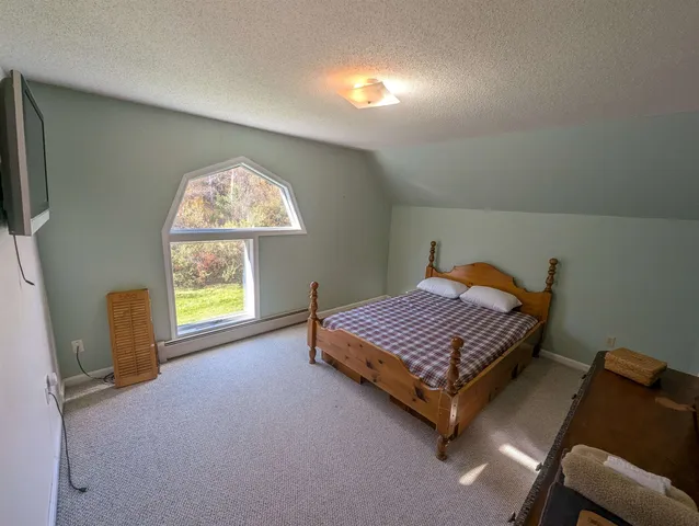 $750,000 | 84 Old Jaffrey Road, Peterborough, NH 03458